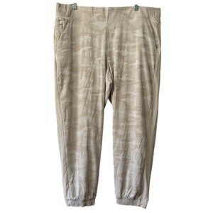 Athleta Tall Brooklyn Beige Camo‎ Jogger Athletic Pants Women Size 20 Athleisure